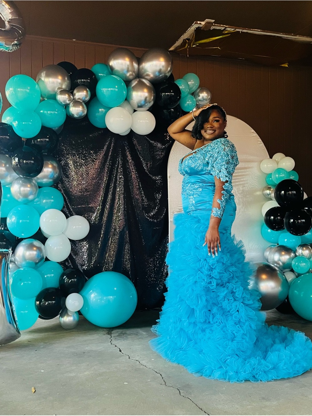 Elegant Turquoise One-Shoulder Ruffled Prom Dress - Picture 5 of 5